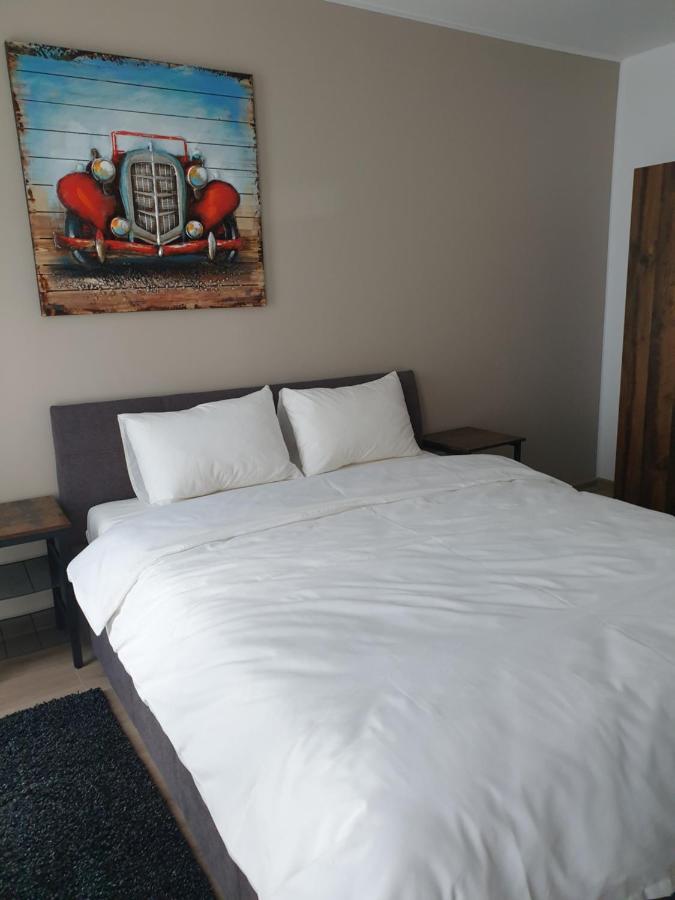 Апартаменти Qualis Apartament2 Брашов Екстер'єр фото